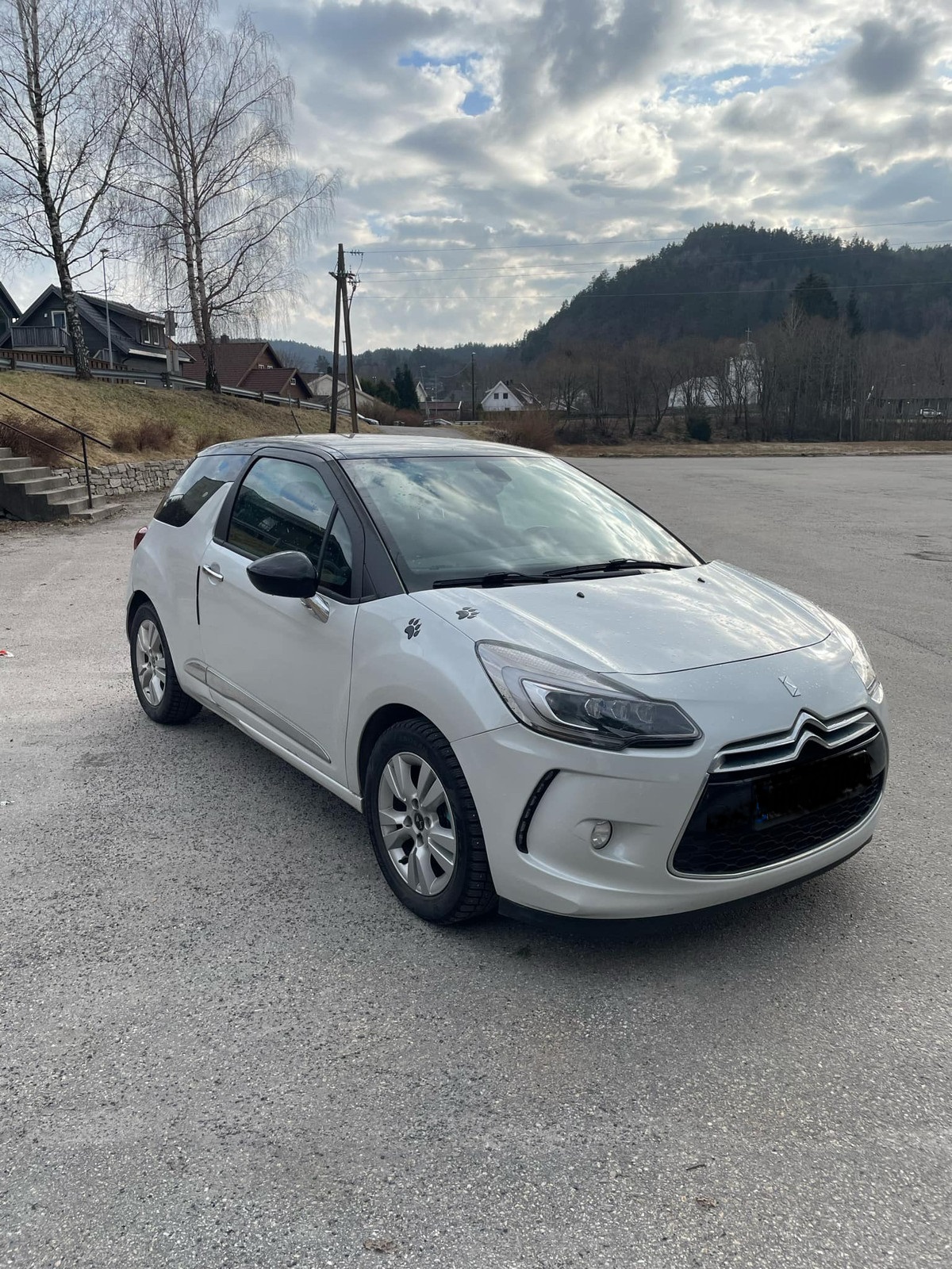 9b4e712c-077a-4778-a76a-16fa1f8745ff